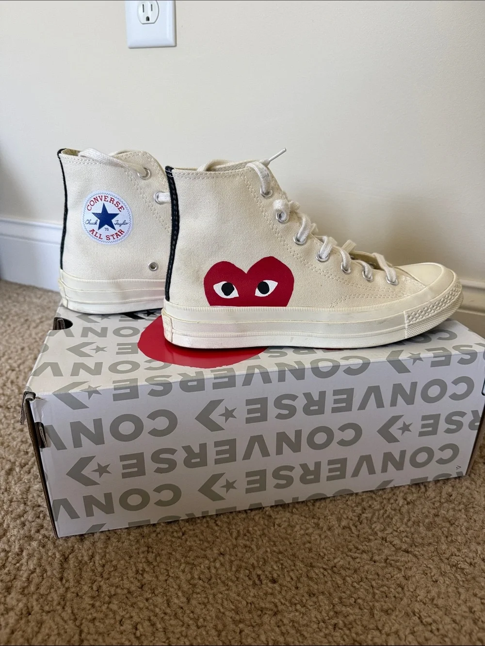 Converse High-Top Sneakers in Cream with Red Heart Motif - Picture 2 of 3